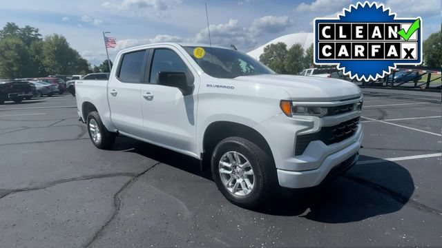 Used 2022 Chevrolet Silverado 1500 RST AWD/4WD image 2
