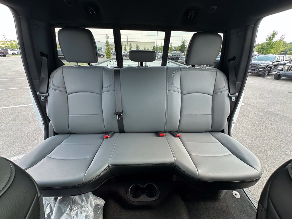 New 2026 RAM 3500 Tradesman AWD/4WD image 34