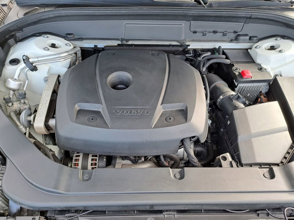 Used 2020 Volvo XC60 T5 Inscription w/ Protection Package image 32
