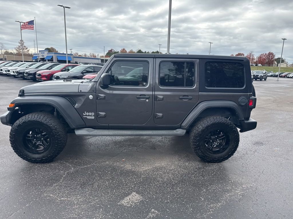 Used 2019 Jeep Wrangler Unlimited Sport image 6