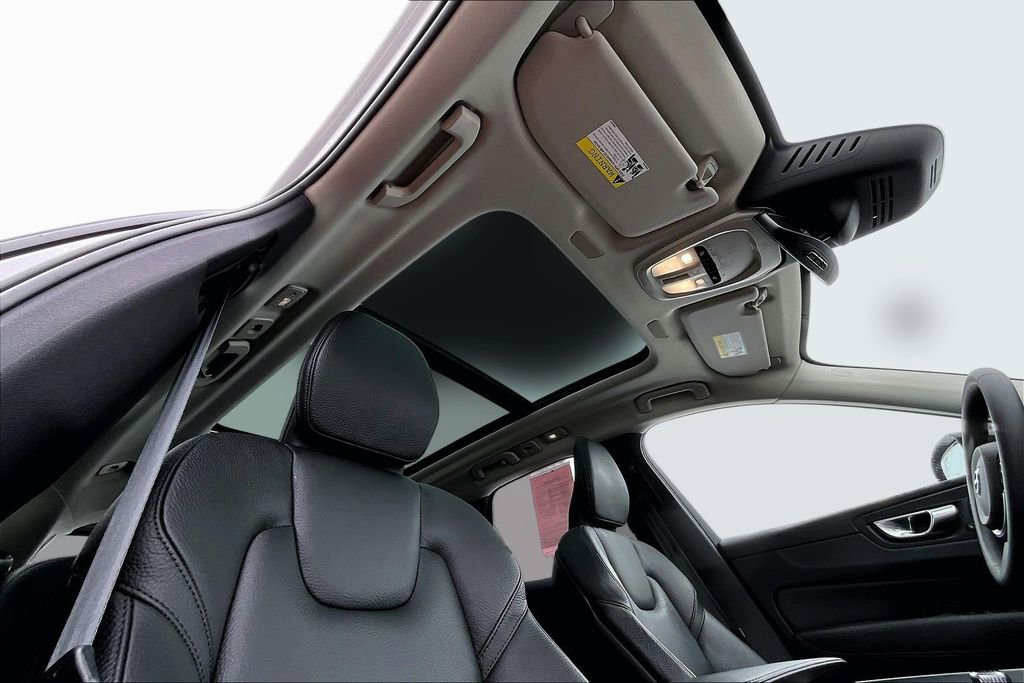 Certified 2023 Volvo XC60 B5 Plus w/ Protection Package Premier image 26