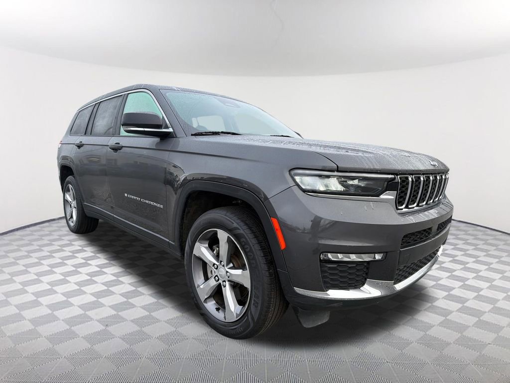 Used 2022 Jeep Grand Cherokee L Limited image 3