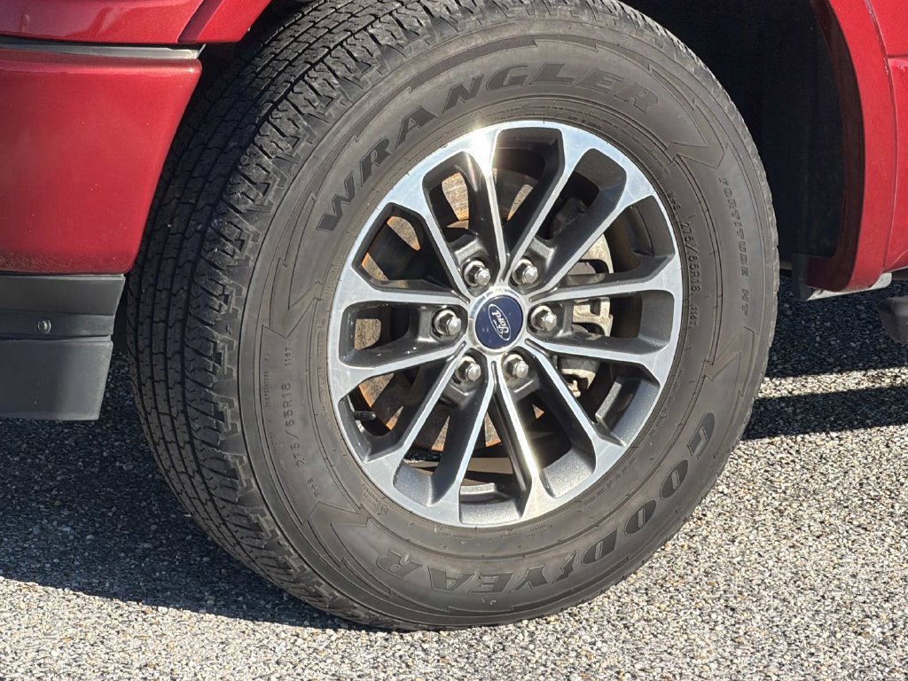 Used 2019 Ford F150 XLT w/ Equipment Group 302A Luxury AWD/4WD image 9