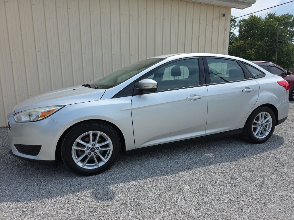 Used 2016 Ford Focus SE FWD image 13