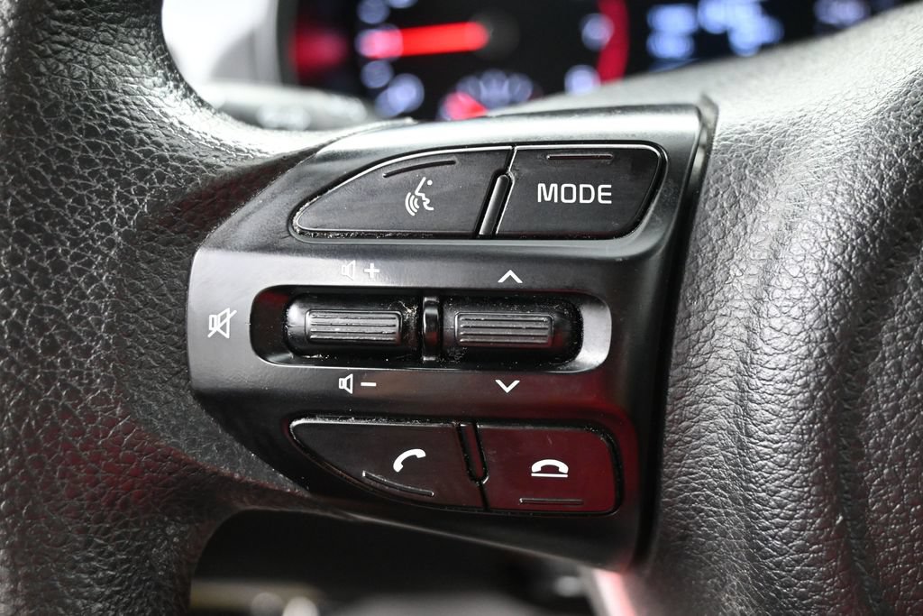 Used 2022 Kia Rio S FWD image 18