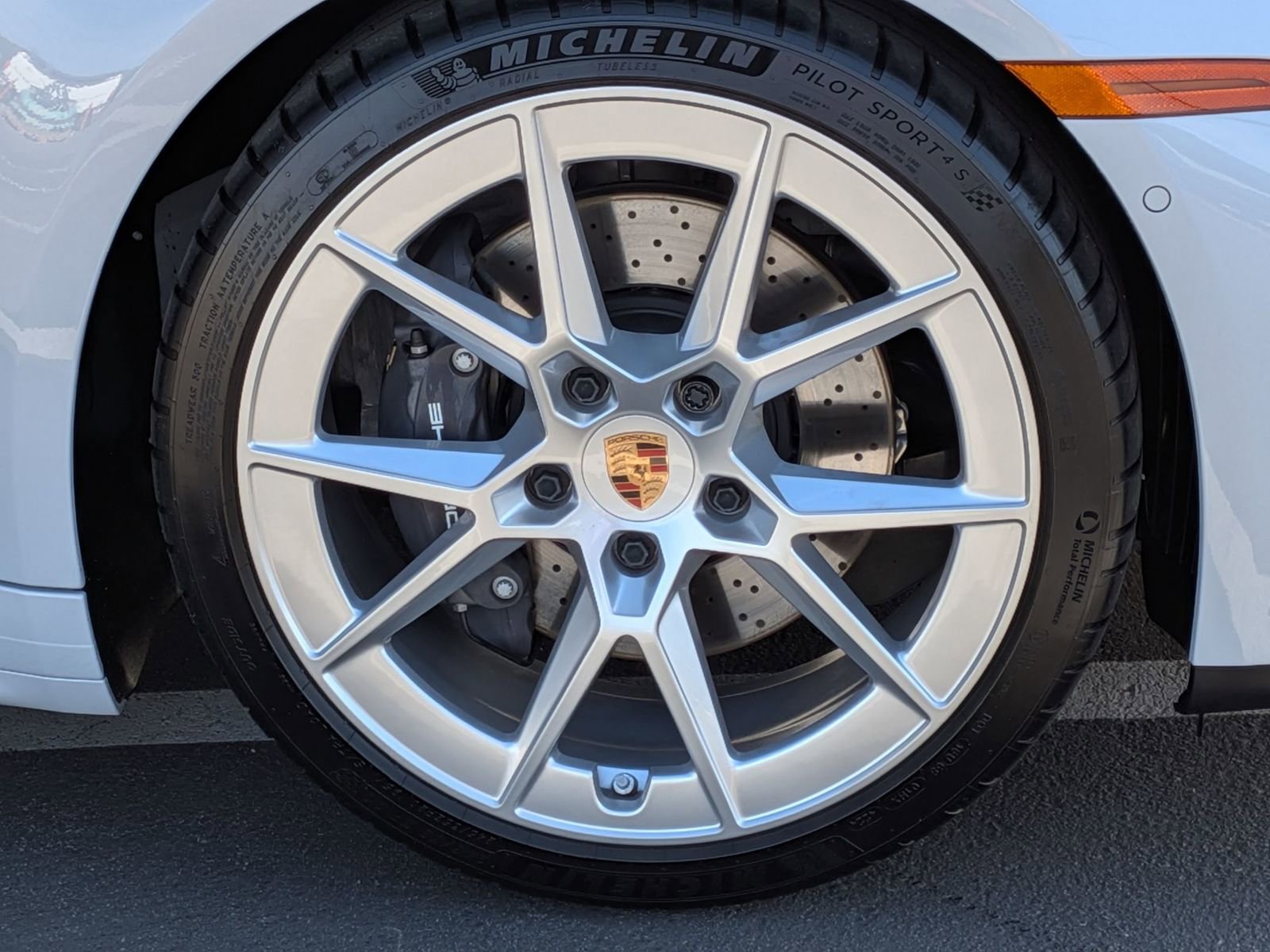 Certified 2025 Porsche 911 Carrera image 12