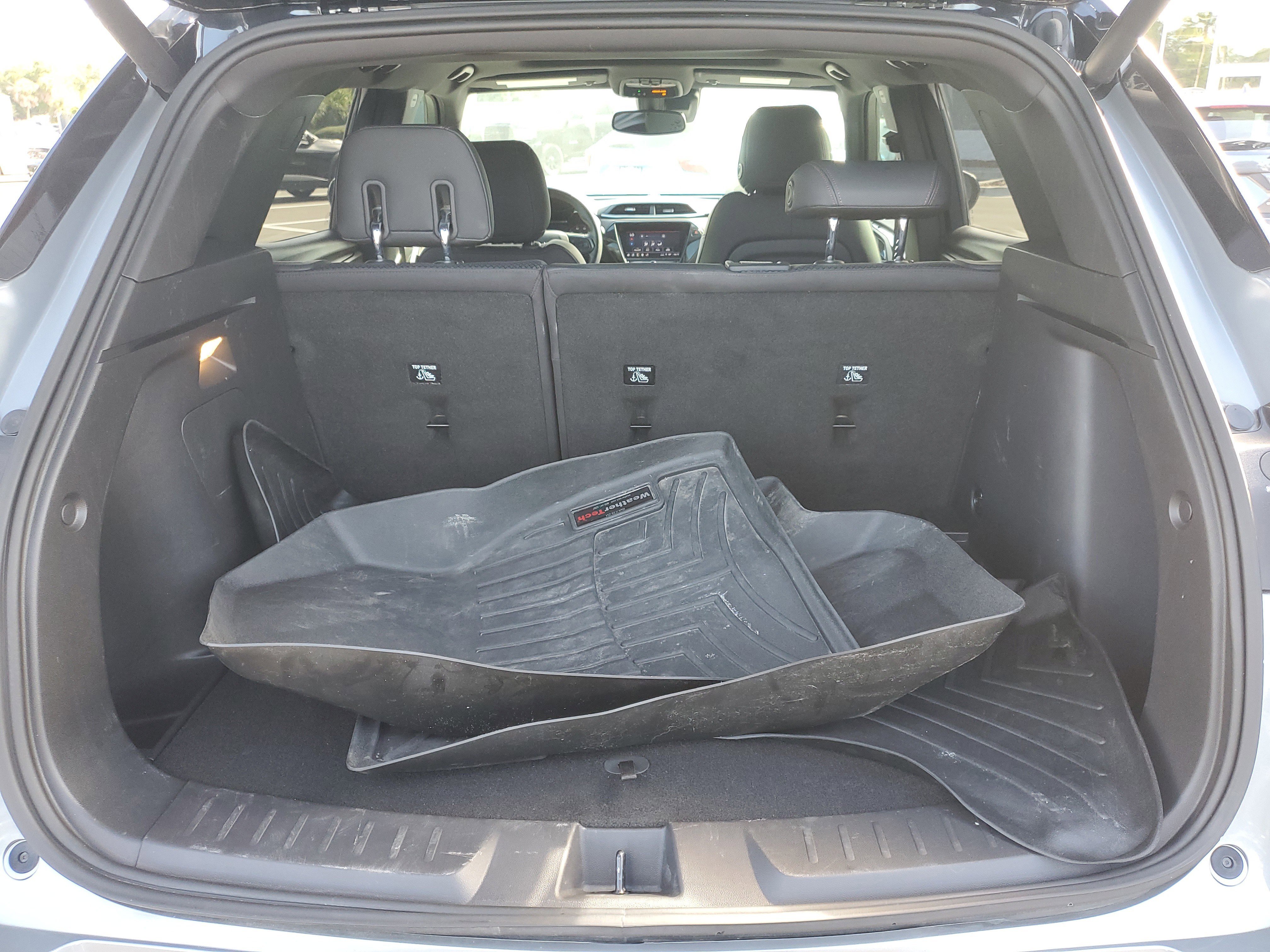 Used 2023 Chevrolet TrailBlazer RS w/ Sun and Liftgate Package FWD image 7