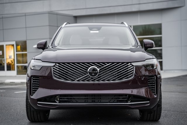 New 2026 Volvo XC90 B6 Ultra w/ Protection Package Premier image 2