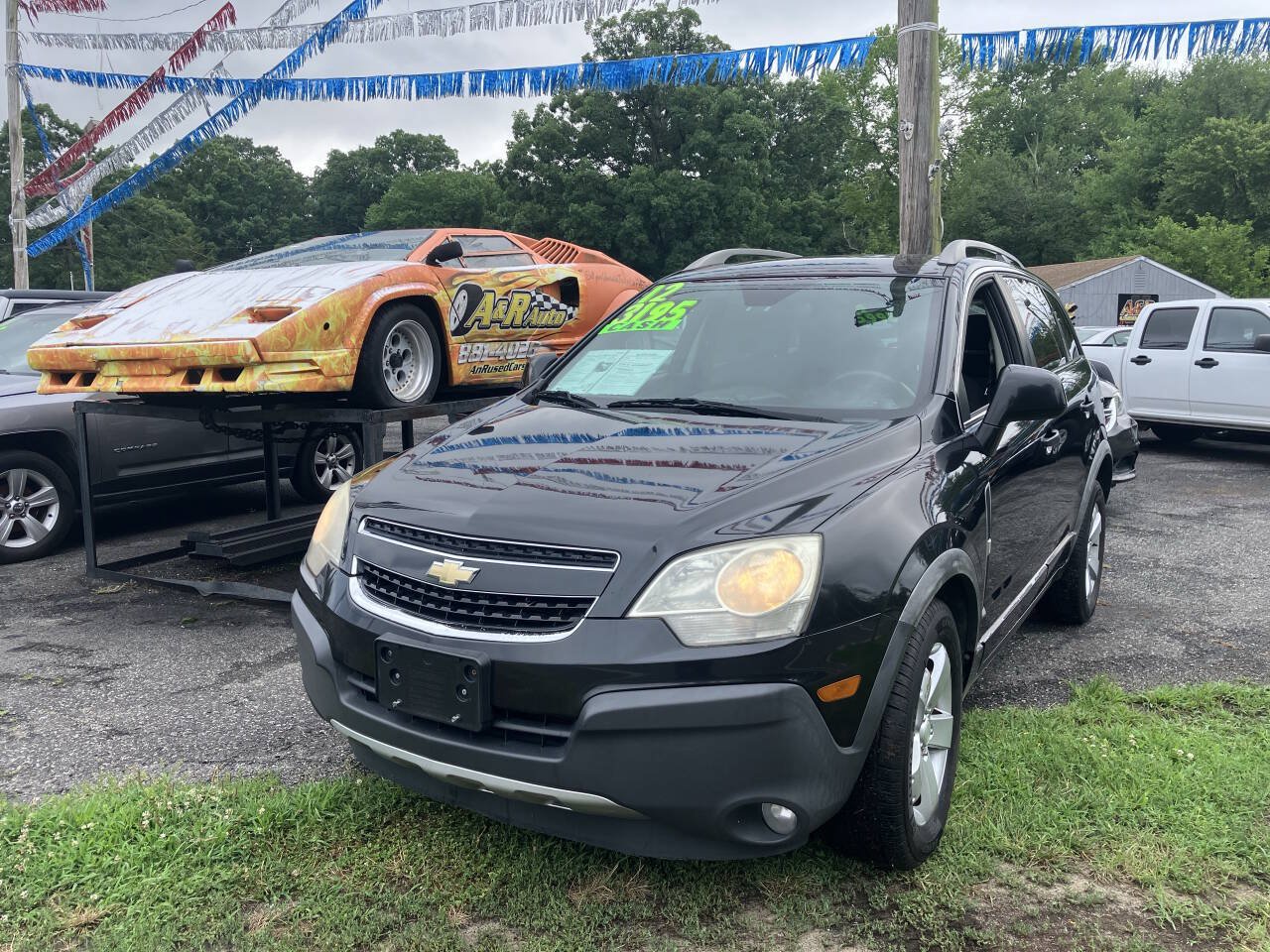 Used 2012 Chevrolet Captiva Sport LS FWD image 2