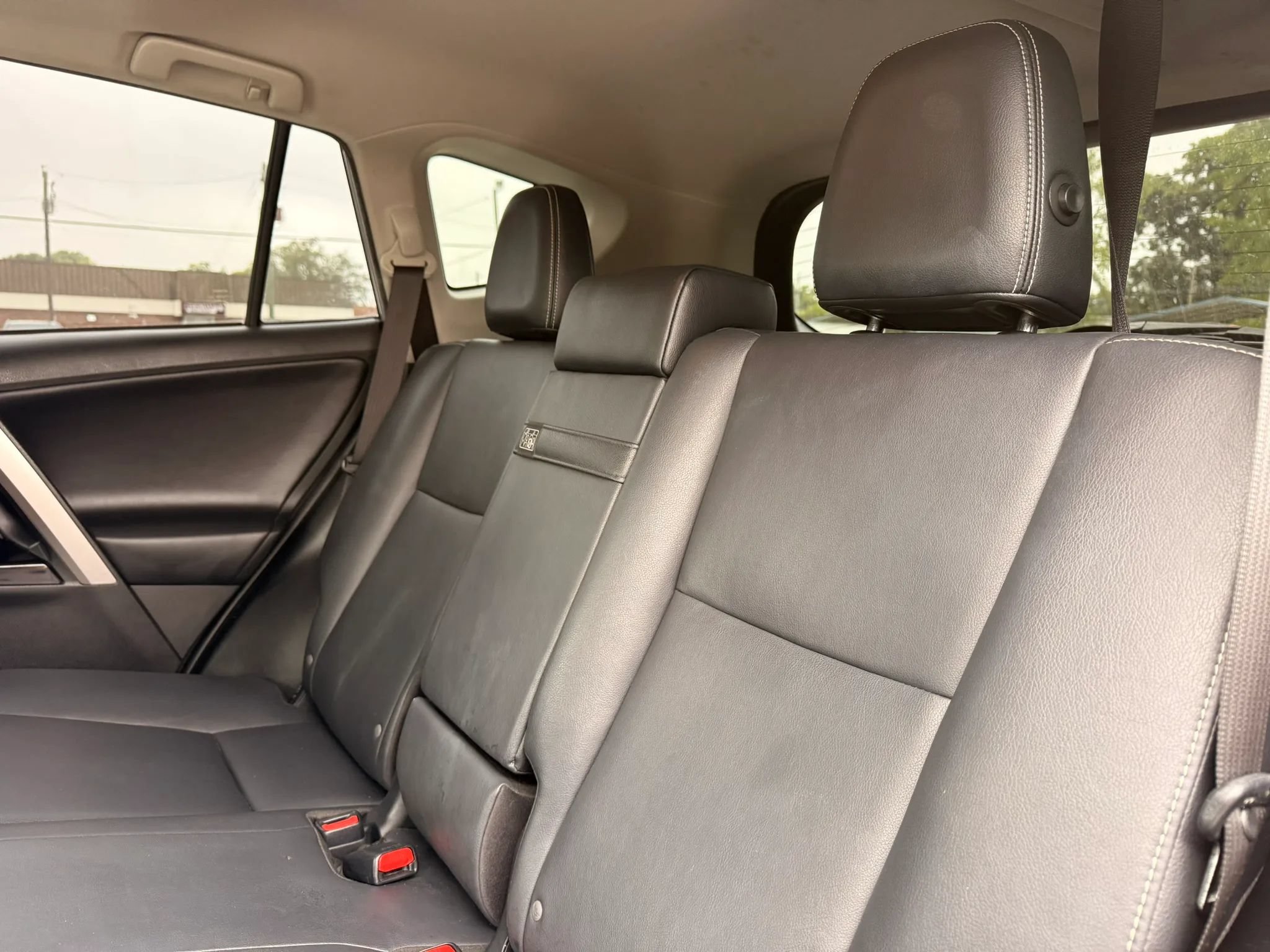 Used 2017 Toyota RAV4 Limited w/ Advanced Technology Package AWD/4WD image 15