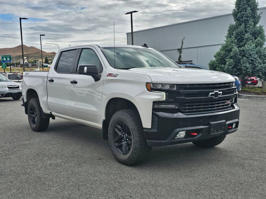 Used 2021 Chevrolet Silverado 1500 LT Trail Boss w/ Convenience Package II AWD/4WD image 6