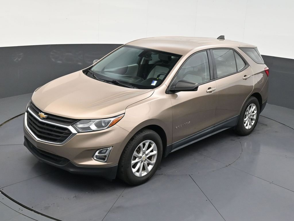 Used 2018 Chevrolet Equinox LS image 12