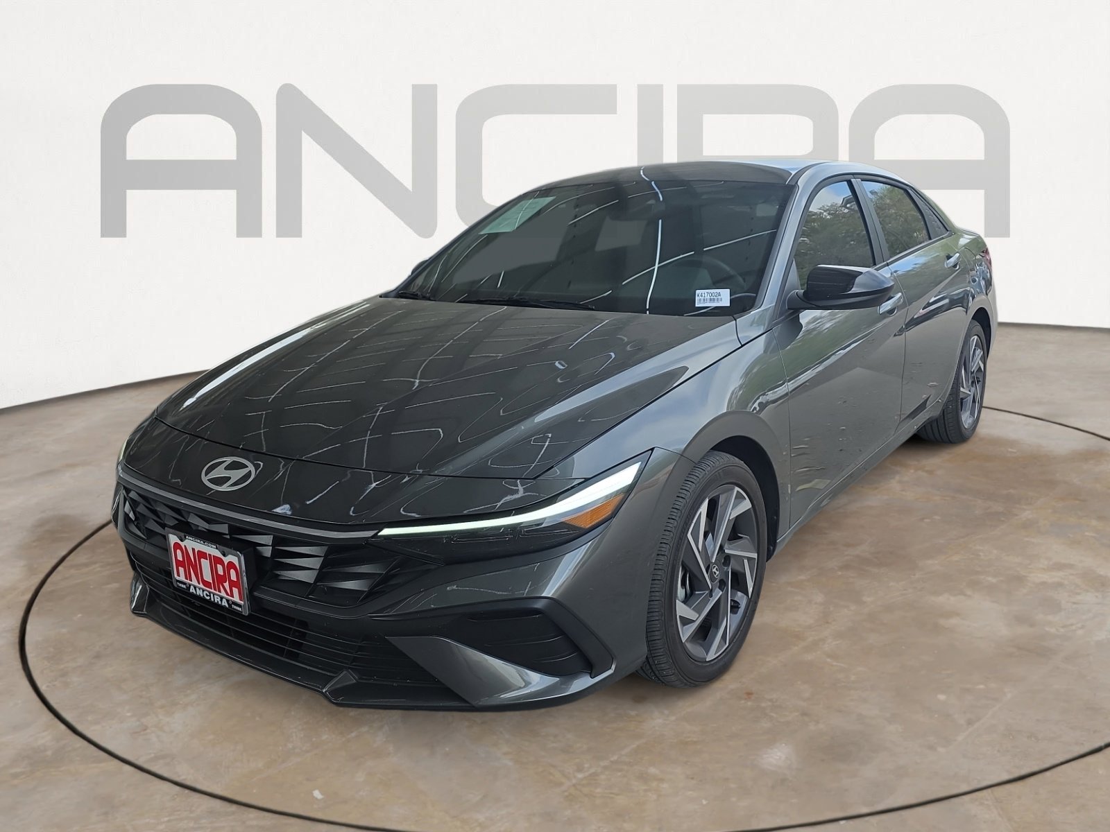 Used 2025 Hyundai Elantra Sport image 4