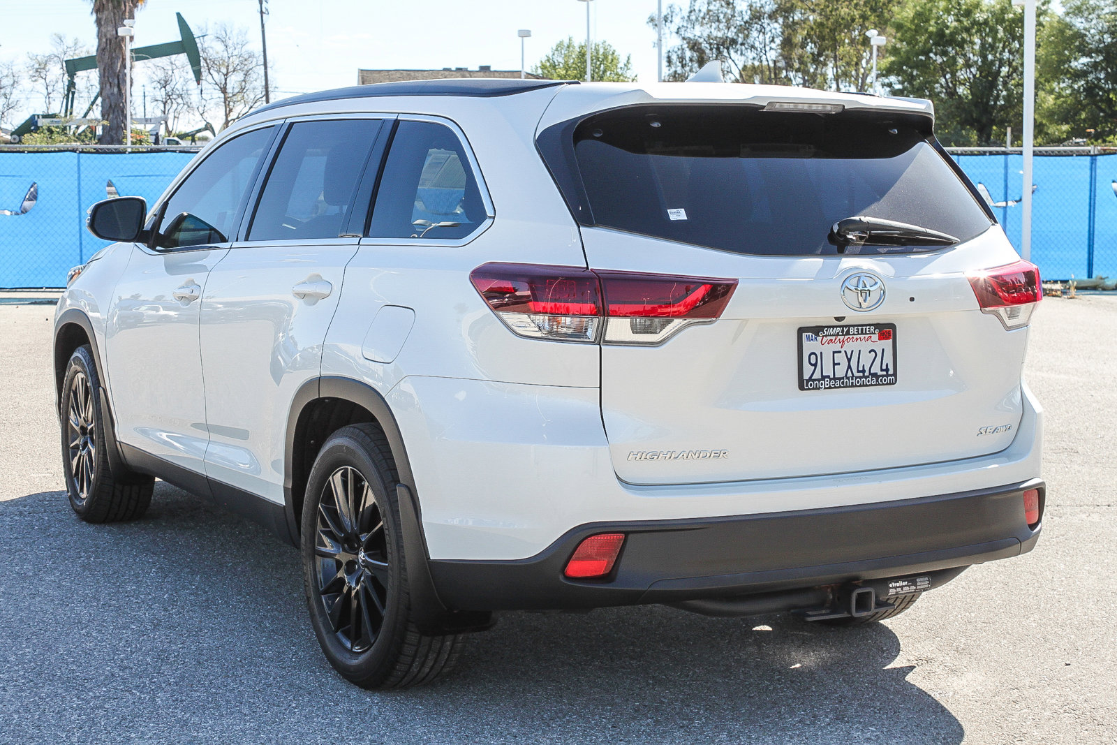 Used 2019 Toyota Highlander SE image 7