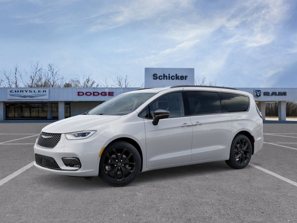 New 2026 Chrysler Pacifica Limited w/ S Appearance Package FWD video 2