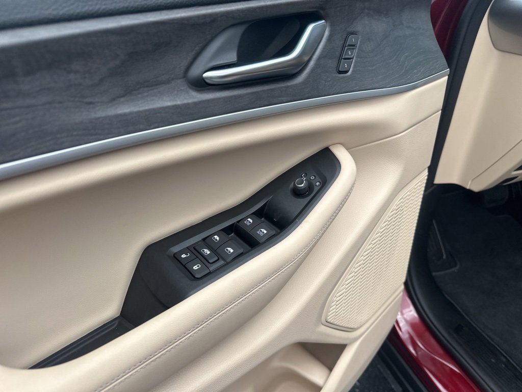 New 2025 Jeep Grand Cherokee L Limited image 27