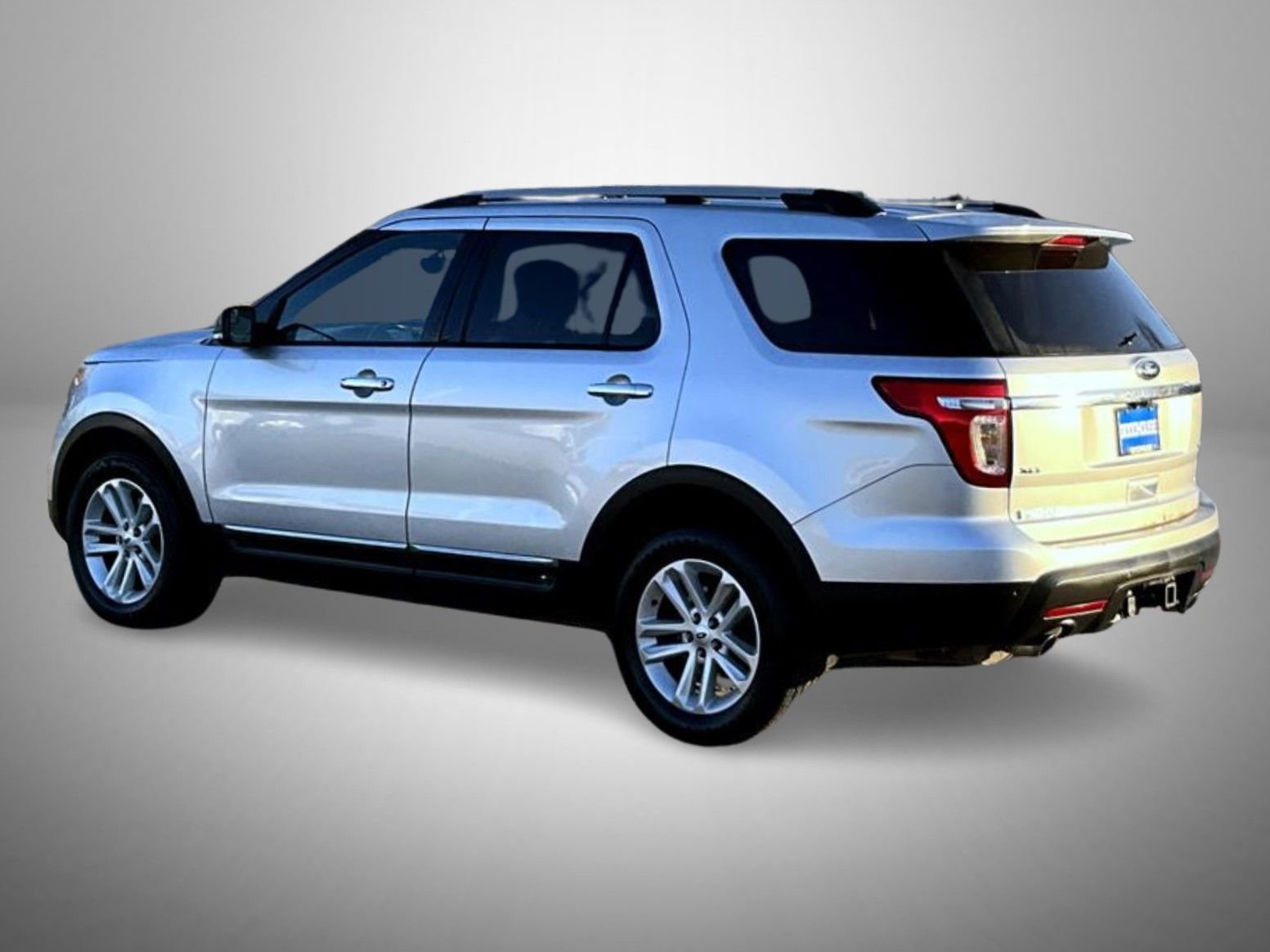 Used 2013 Ford Explorer XLT image 7
