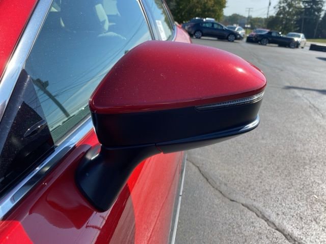 New 2025 Toyota Crown Limited image 13