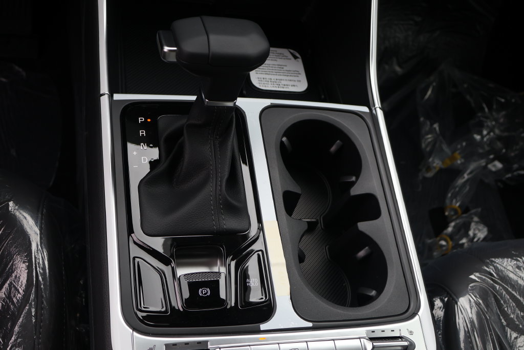 New 2027 Kia Carnival SX FWD image 29