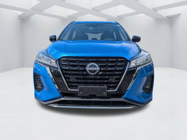 Used 2024 Nissan Kicks SR FWD image 11