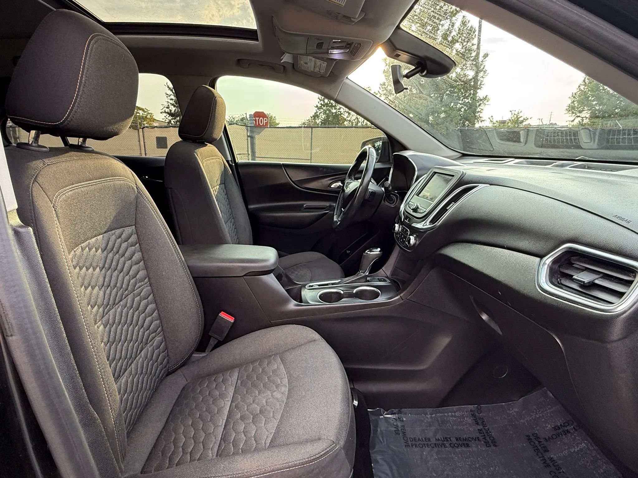 Used 2020 Chevrolet Equinox LT AWD/4WD image 18