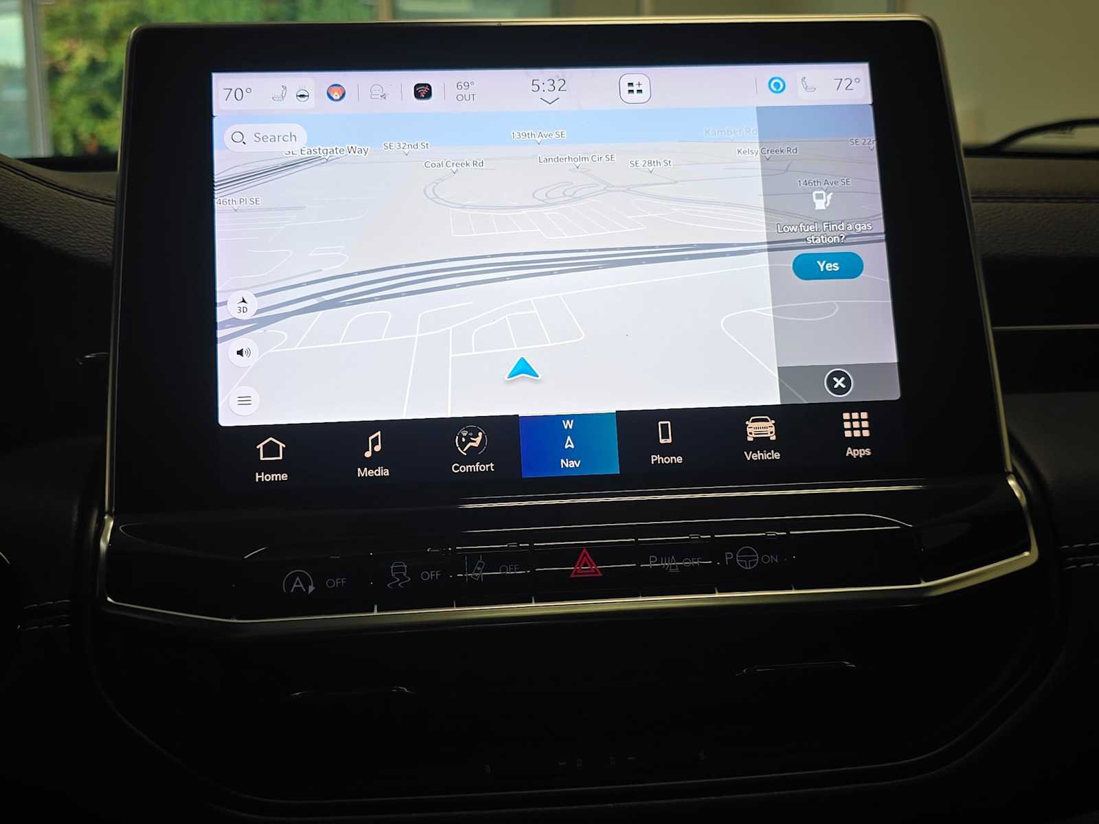 Used 2024 Jeep Compass Limited w/ Driver Assist Group I AWD/4WD image 14