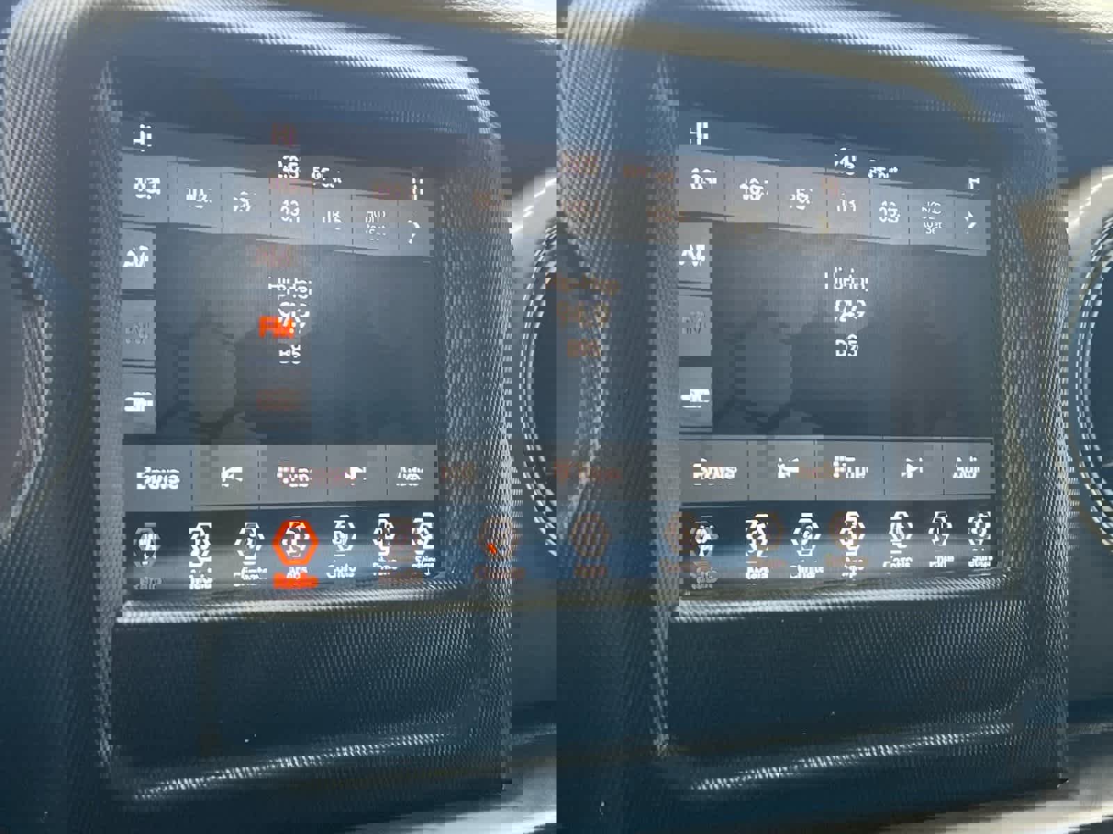 Used 2022 Jeep Wrangler Unlimited Sport image 17