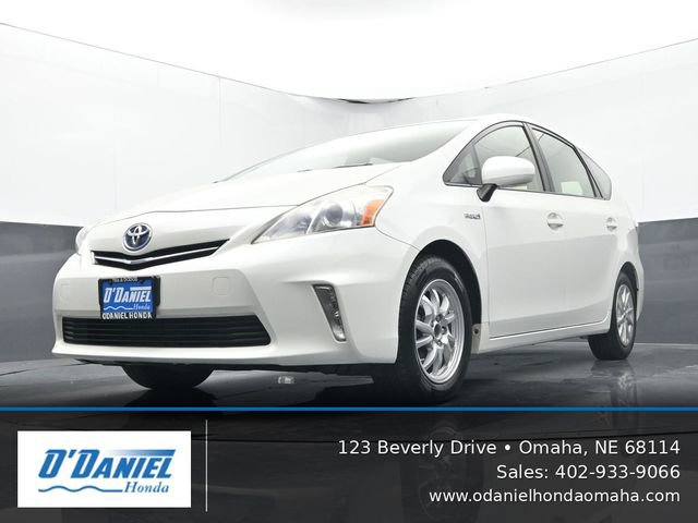 Used 2012 Toyota Prius V Two w/ Preferred Accessory Pkg FWD image 9