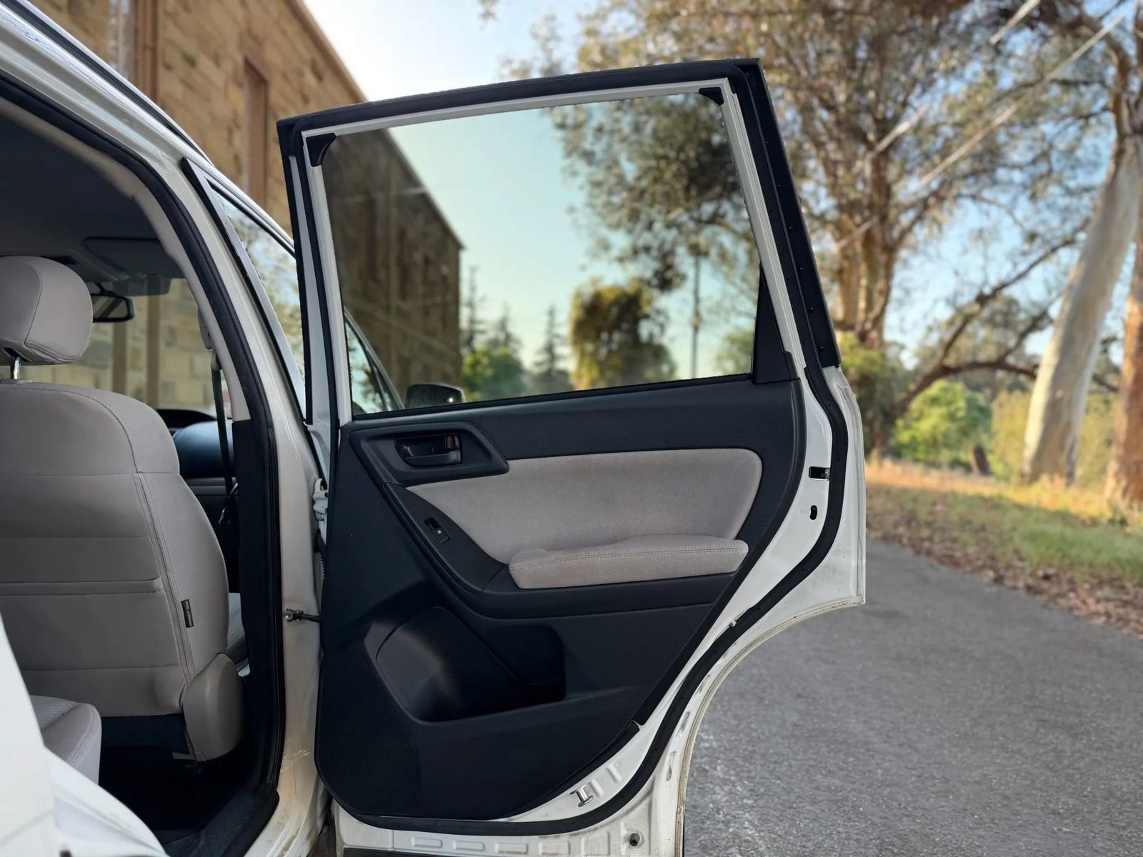 Used 2014 Subaru Forester 2.5i Premium w/ Popular Package #2 image 22