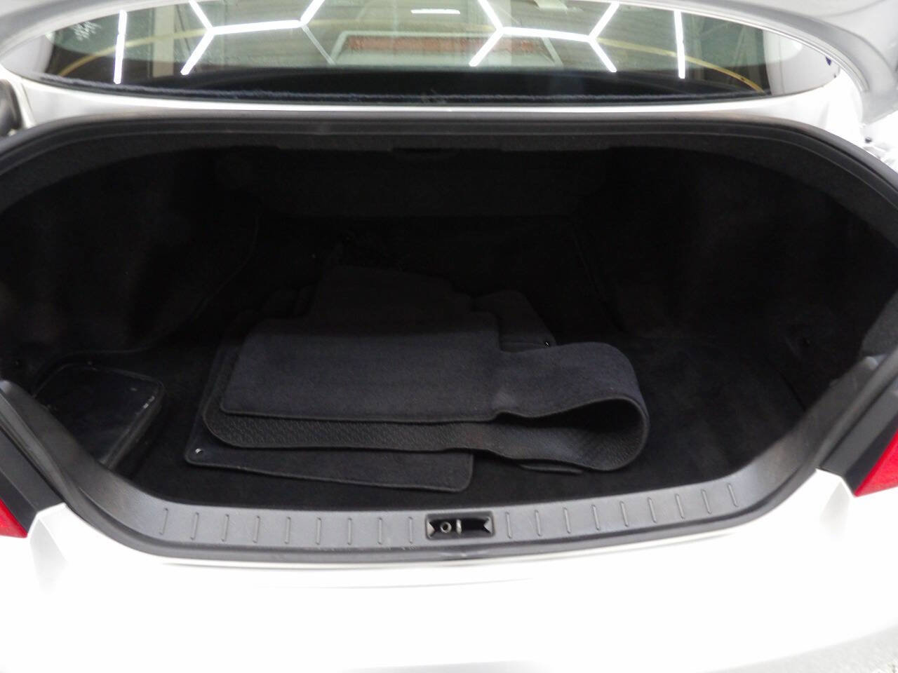 Used 2009 INFINITI G37 x Sedan w/ Premium Pkg image 13