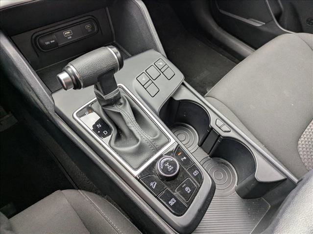 Used 2024 Kia Sportage LX image 13