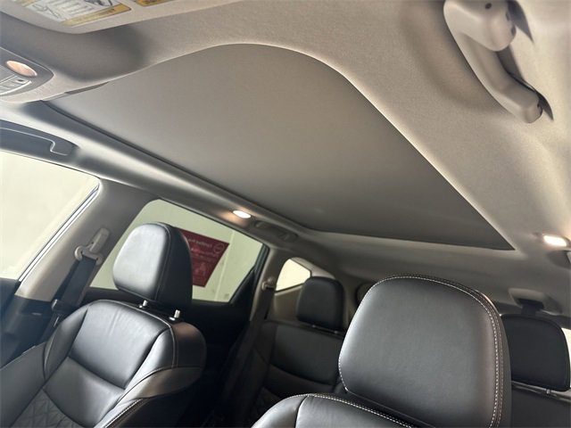 Certified 2024 Nissan Murano Platinum w/ Cargo Package image 26