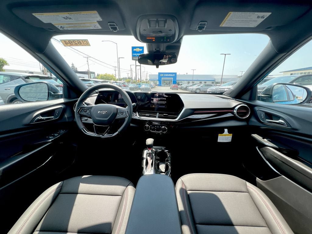 New 2026 Chevrolet Trax RS w/ Sunroof Package FWD image 18