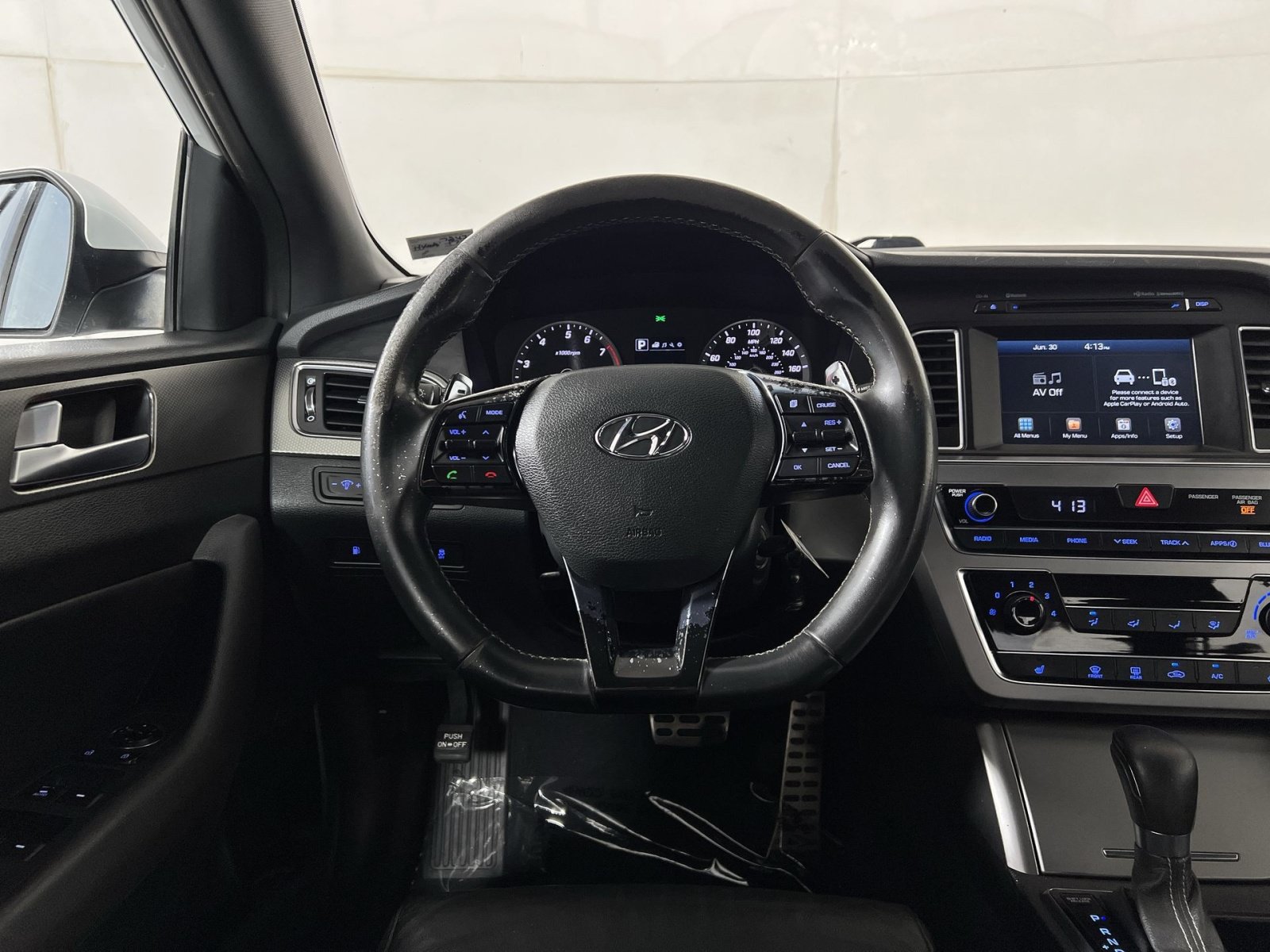 Used 2017 Hyundai Sonata Sport 2.0T FWD image 16
