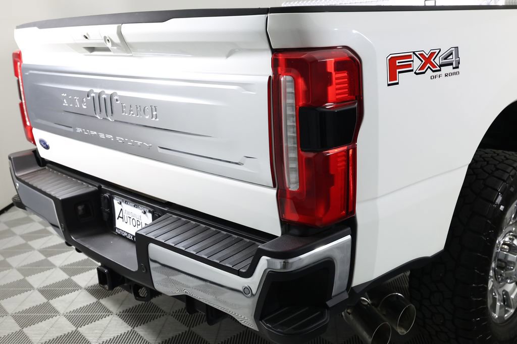 Used 2025 Ford F350 King Ranch w/ Chrome Package AWD/4WD image 59