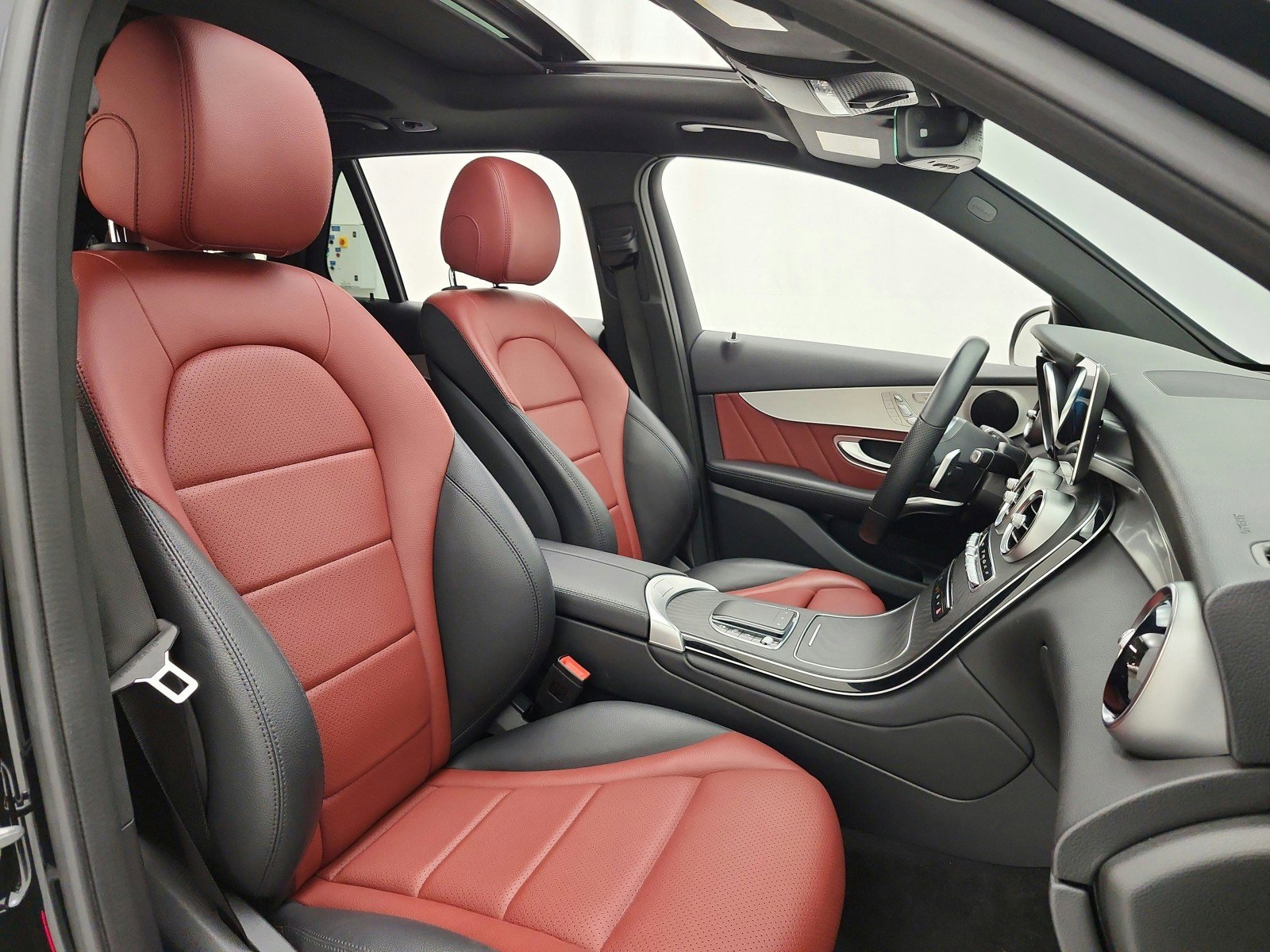 Used 2022 Mercedes-Benz GLC 300 image 20