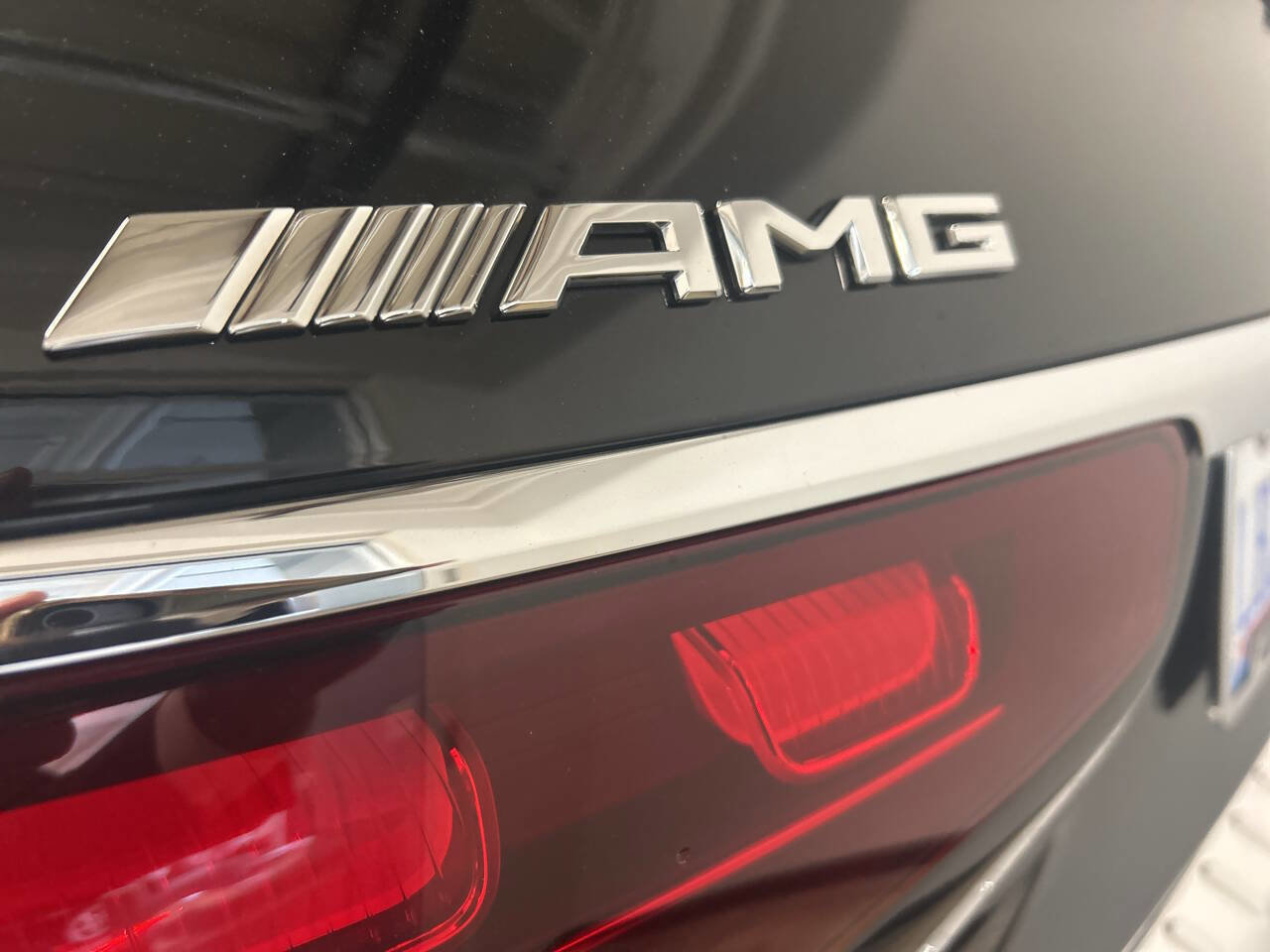 Used 2025 Mercedes-Benz GLS 63 AMG 4MATIC image 15
