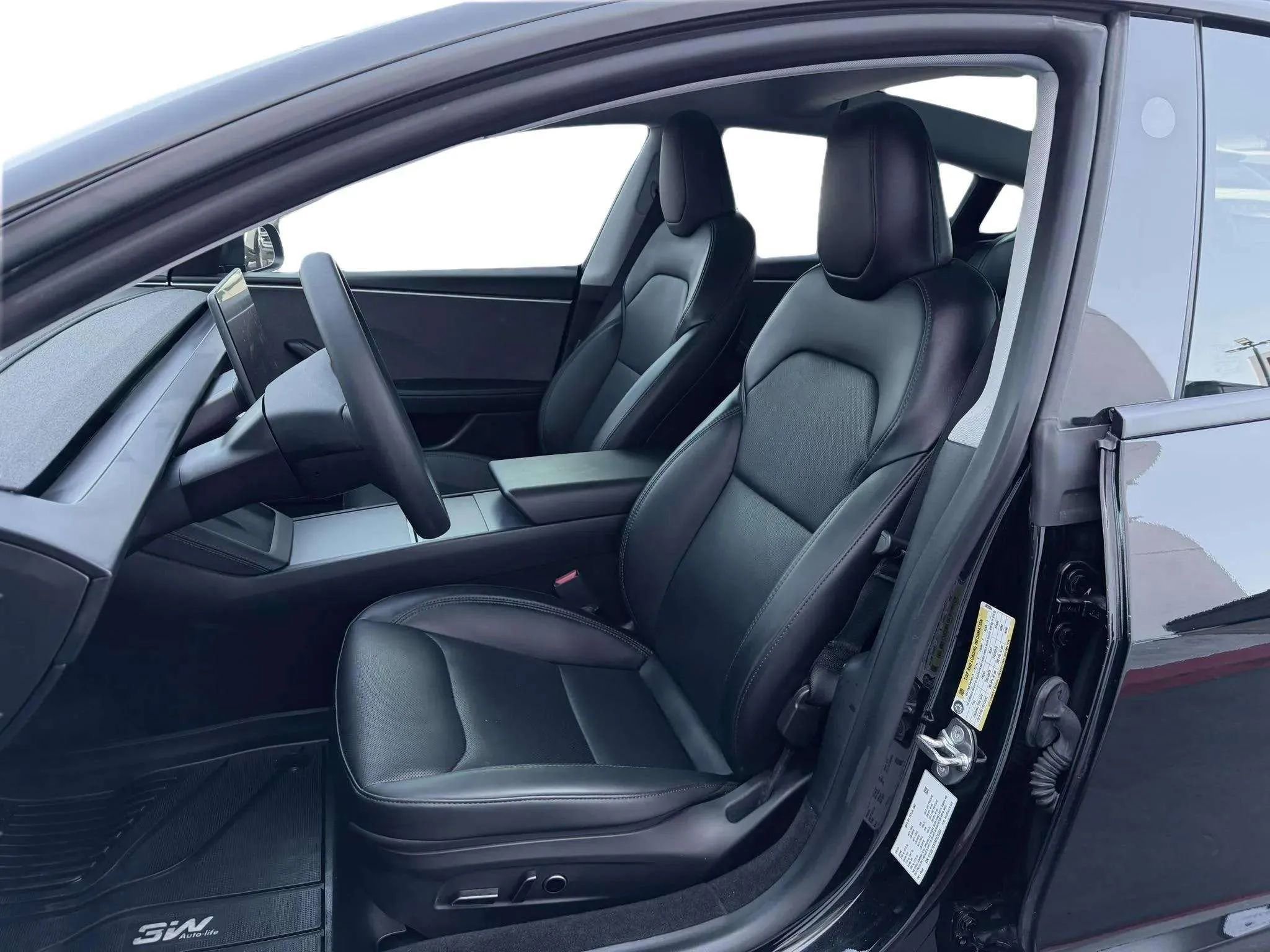 Used 2024 Tesla Model 3 Long Range image 23