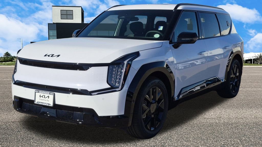 New 2026 Kia EV9 Land w/ Nightfall Edition Package image 4