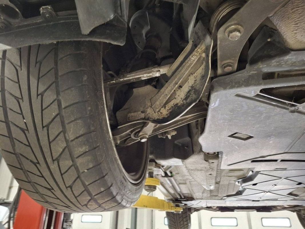 Used 2004 Porsche Boxster S image 18