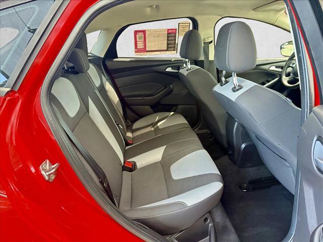 Used 2012 Ford Focus SE FWD image 14