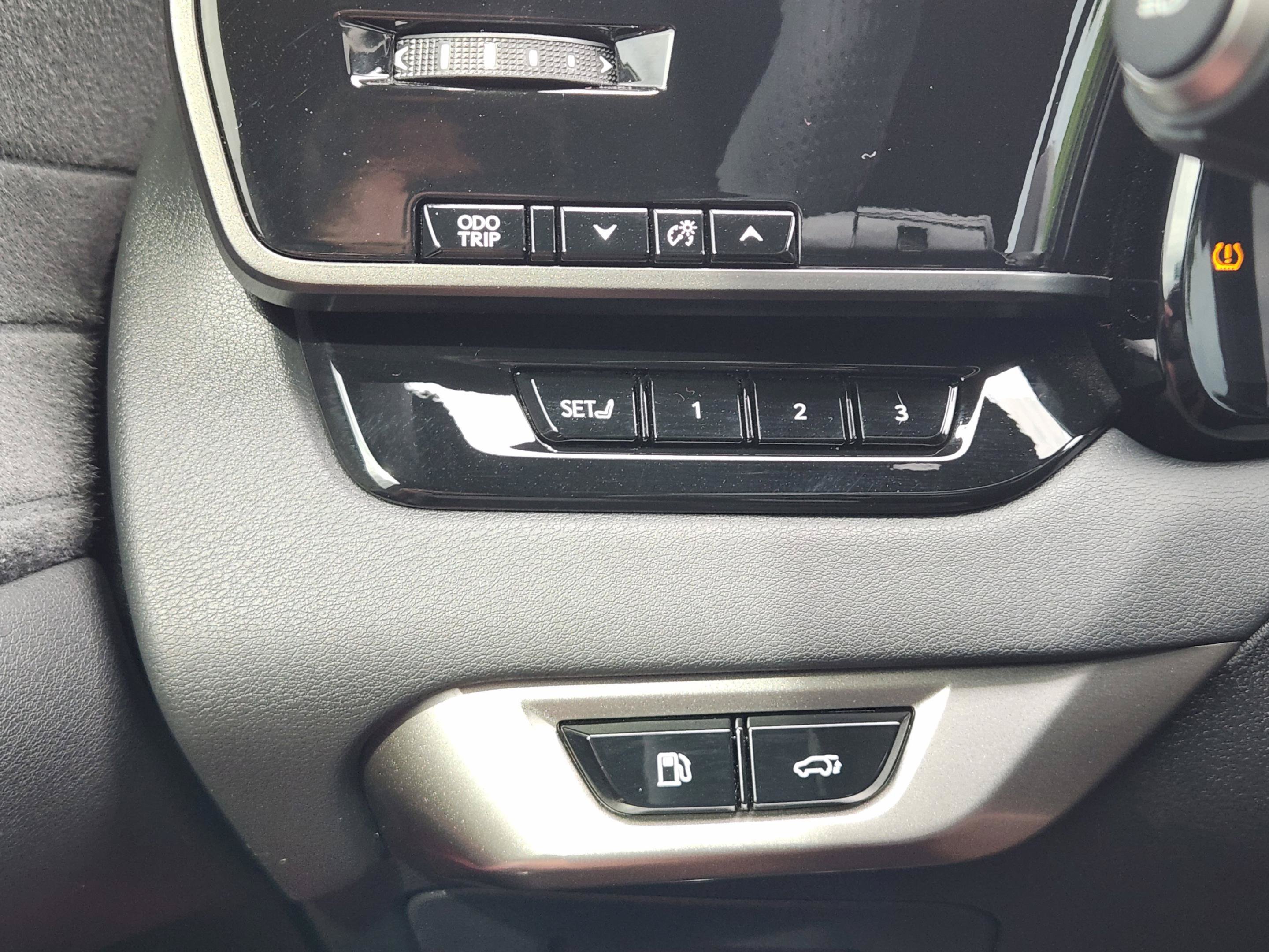Certified 2024 Lexus RX 350 F Sport w/ Convenience Package AWD/4WD image 14