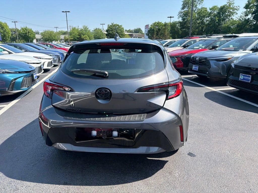 Used 2023 Toyota Corolla SE FWD image 6