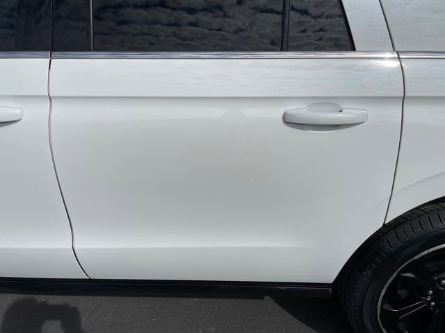Used 2022 Ford Expedition Max Limited AWD/4WD image 32