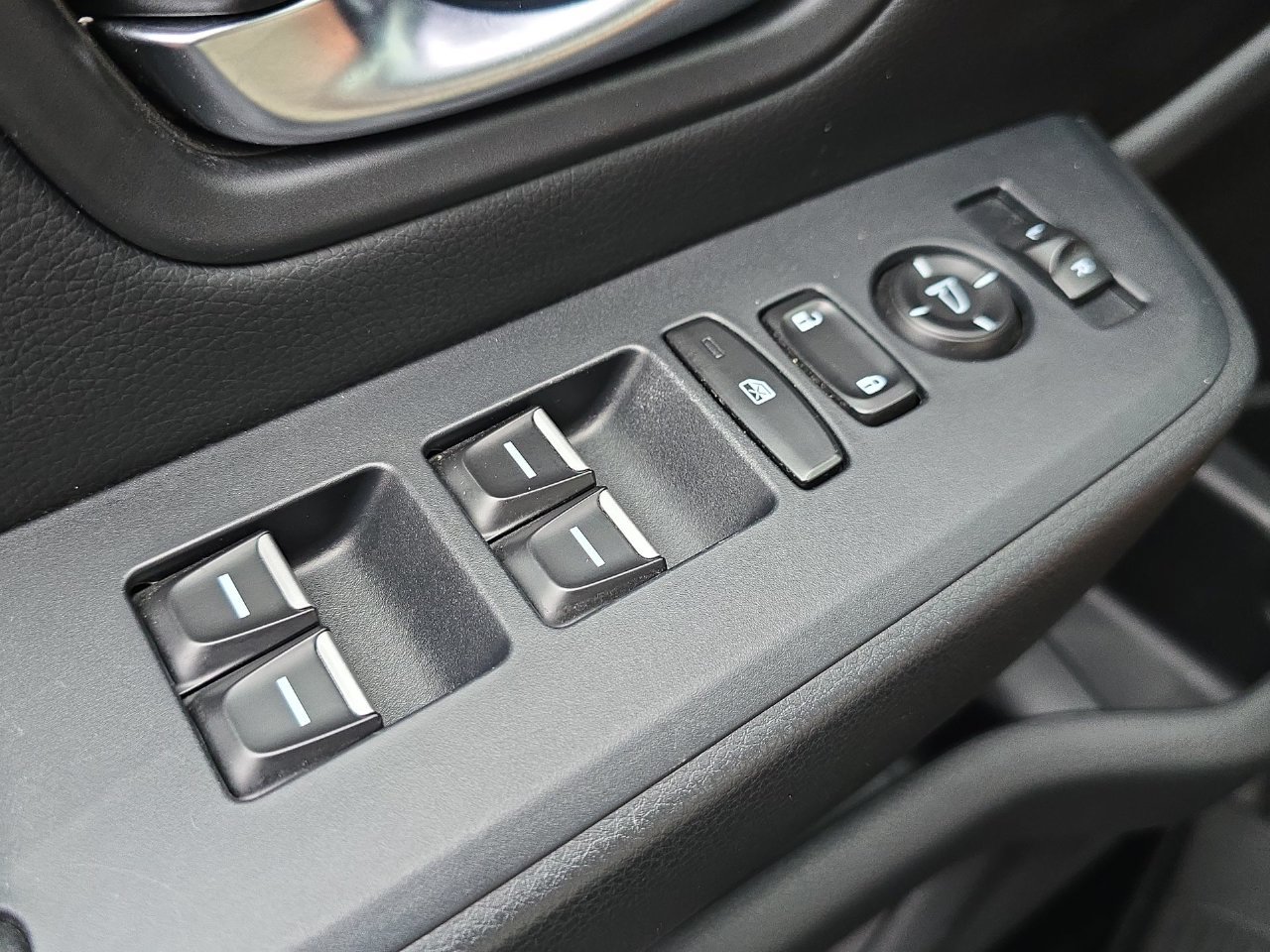 Used 2023 Honda Pilot Touring image 26