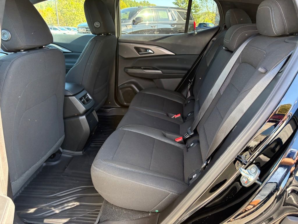 New 2026 Chevrolet Equinox EV LT w/ Midnight Package image 10