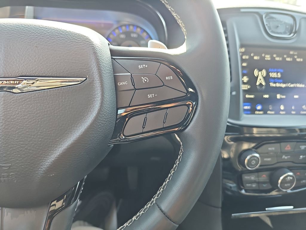 Used 2023 Chrysler 300 S RWD image 22