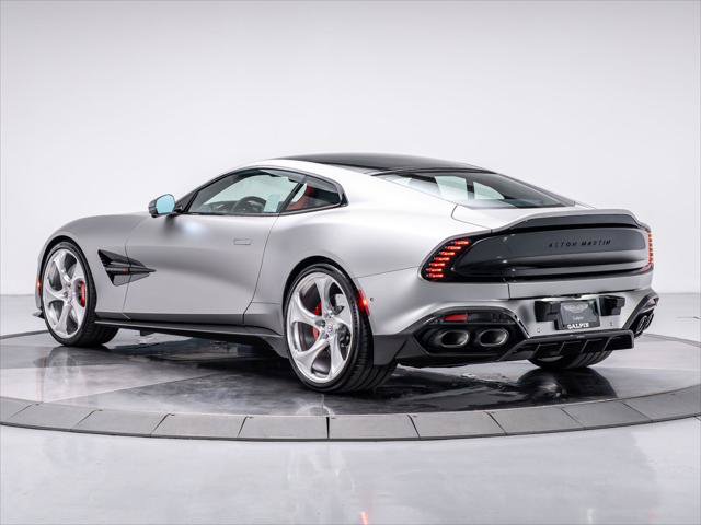 Used 2025 Aston Martin Vanquish RWD image 2