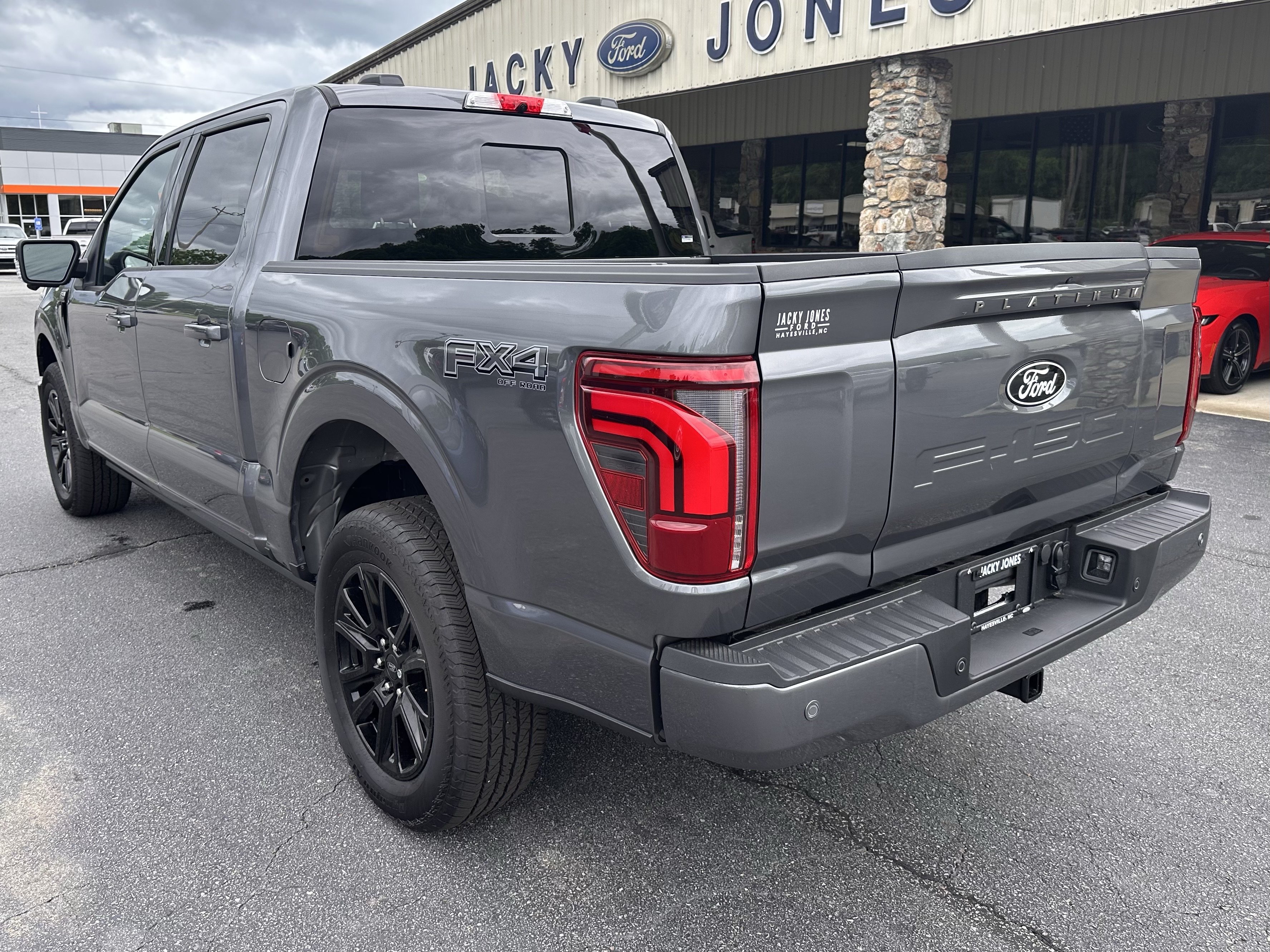 Used 2025 Ford F150 Platinum w/ Equipment Group 702A High AWD/4WD image 8