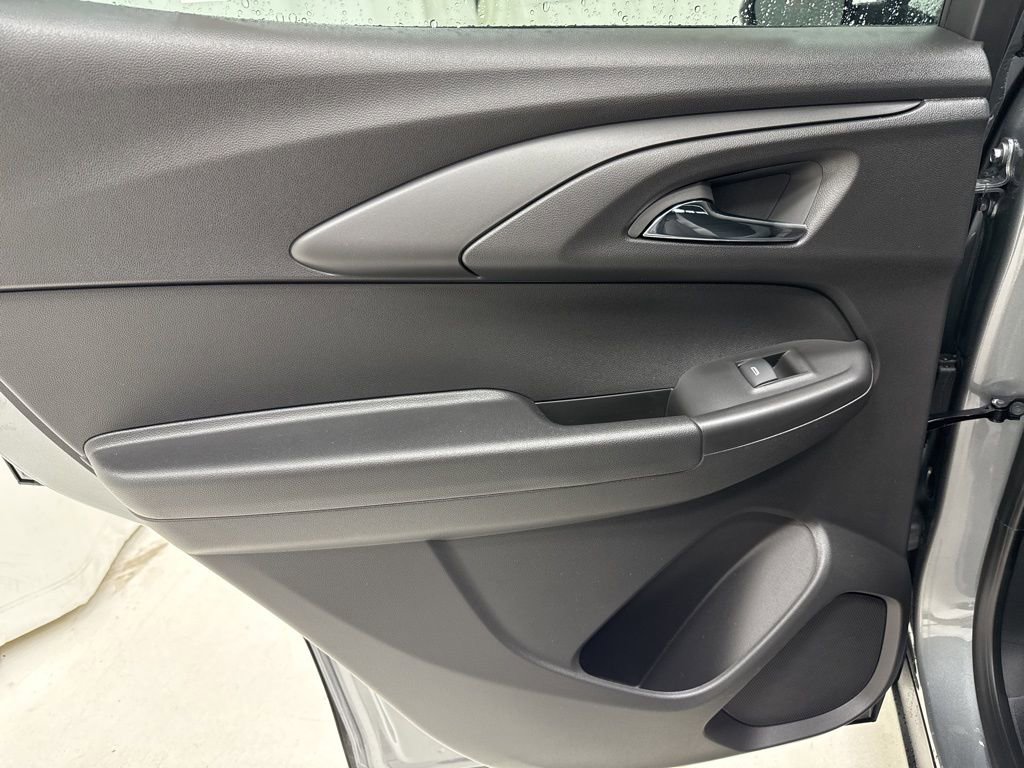 New 2026 Chevrolet TrailBlazer LT image 14